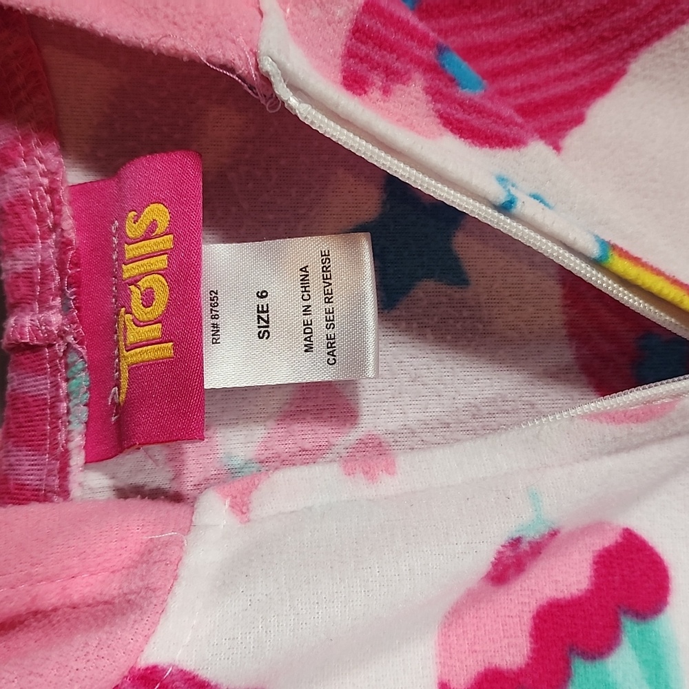Dream Works Pink Trolls One Piece Pajamas Girls Size 6 - Picture 3 of 4
